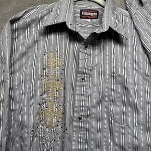 Y2K Cowboy Rodeo Shirt Men's M Gray Striped Embroidered Cross Western Pearl Snap